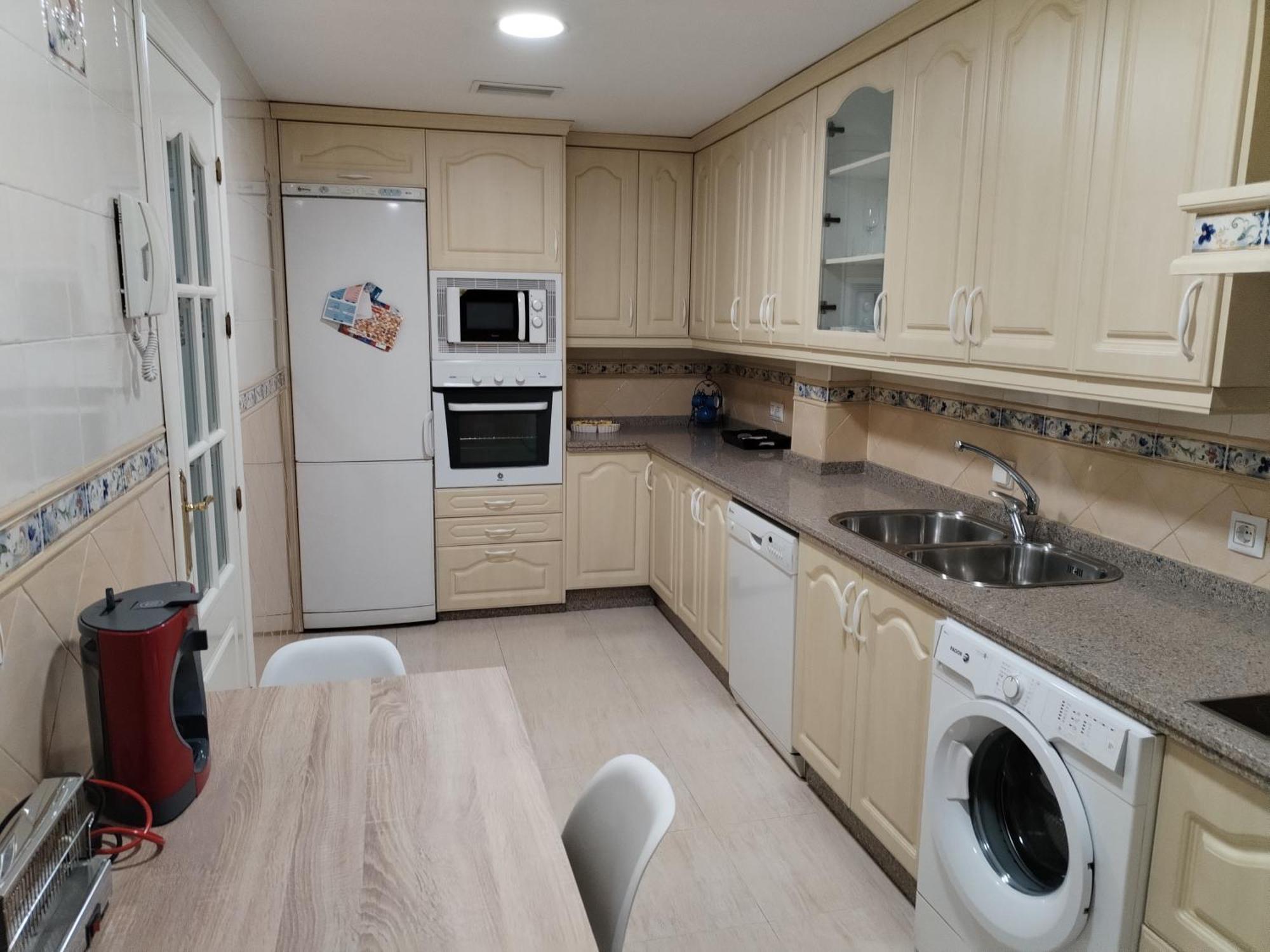 Apartamento Con Parking Privado Gratis Incluido กอร์โดบา ภายนอก รูปภาพ